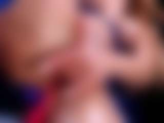 OksanaOcean MILF webcam performer live streaming