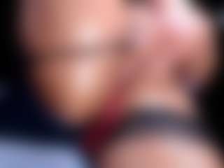 Live cam show with OksanaOcean - Big Tits Latina on sexylive.show