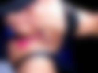Live cam show with OksanaOcean - Shaved on SinfulBabes