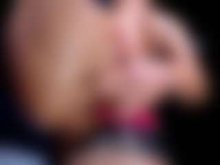 Live cam show with OksanaOcean - Fingering Latina on Latina Girls