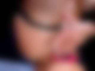 Live cam show with OksanaOcean - Senior on Camsoda