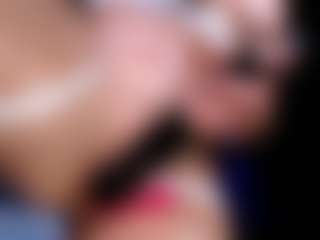 Live cam show with OksanaOcean - Middle Aged on Livezox