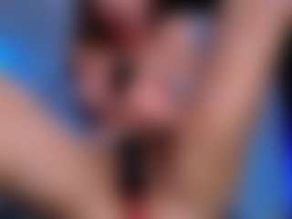 OksanaOcean MILF webcam performer live streaming