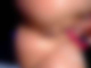Live cam show with OksanaOcean - Cute on sexytreat.net