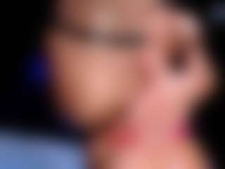 Live cam show with OksanaOcean - Latina on googirlz