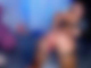 OksanaOcean MILF webcam performer live streaming