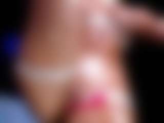 Live cam show with OksanaOcean - Athletic on CamwithHer