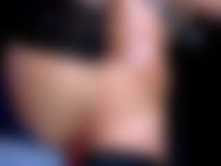 Live cam show with OksanaOcean - Muscle on milfzrlive.com