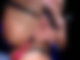 Live cam show with OksanaOcean - Latina MILF on https://playwithruby.com