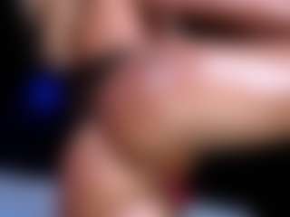 Live cam show with OksanaOcean - Handjob on sexylive.show
