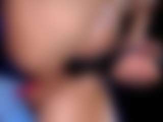 Live cam show with OksanaOcean - Fingering on liverealitysex.com