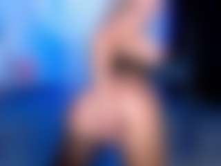 Live cam show with OksanaOcean - Latina on livesexfox.com