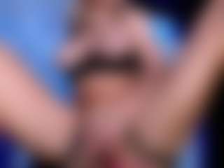 Live cam show with OksanaOcean - Fuck on Dare Cams