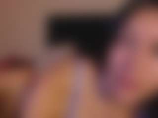 Emilia's Live Sex Cam Show
