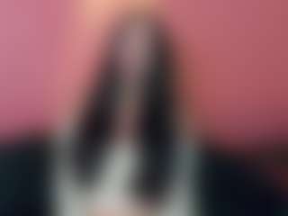 Emilia's Live Sex Cam Show