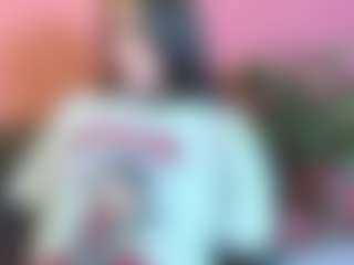 Emilia's Live Sex Cam Show