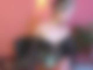 Emilia's Live Sex Cam Show