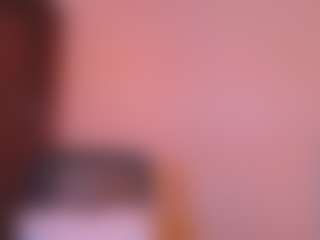 Live cam show with Emilia - Muscle on nudelive.tv