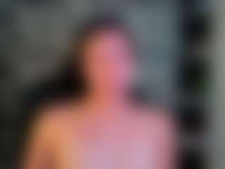 Emilia's Live Sex Cam Show