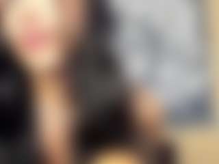 Emilia's Live Sex Cam Show