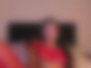 Emilia's Live Sex Cam Show
