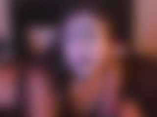 Emilia's Live Sex Cam Show
