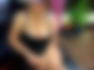 Live cam show with Lisa-Rios - Middle Aged on justonemore.cc