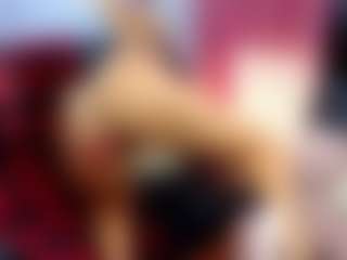 Live cam show with Lisa-Rios - Bedroom Mature on xxxlivecams.org