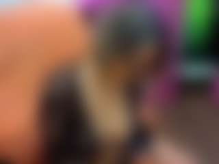 Live cam show with Lisa-Rios - Mature on Camsoda