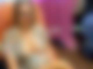 Live cam show with Lisa-Rios - Dildo Mature on friskycurves.com