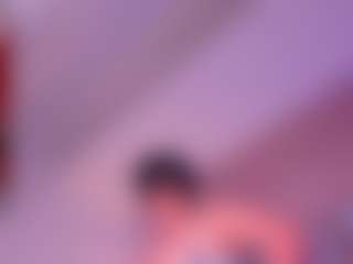Live cam show with sheyla Hills - Shaved on Camsoda