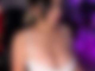 sheyla Hills's Live Sex Cam Show