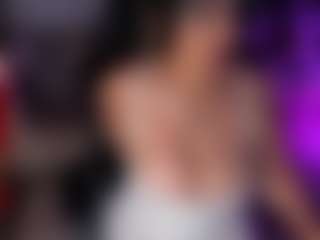 Live cam show with sheyla Hills - Normal on Sex Cam Show