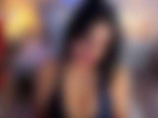 Live cam show with sheyla Hills - Shaved on Camsoda