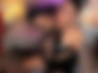 Live cam show with sheyla Hills - Ride on Dolls Live