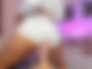 Live cam show with sheyla Hills - Cowgirl on Camsoda