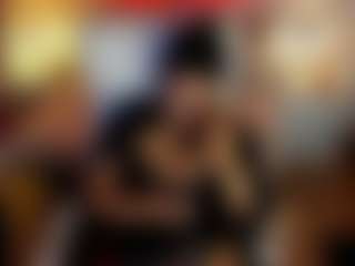 Live cam show with sheyla Hills - Shaved on Camsoda