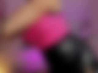 sheyla Hills's Live Sex Cam Show