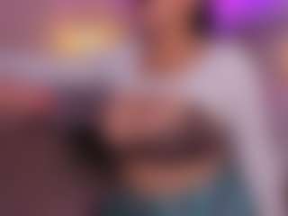 sheyla Hills's Live Sex Cam Show