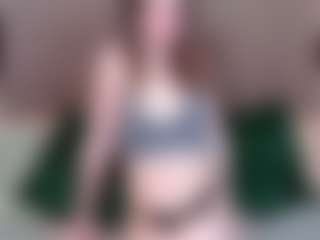 Live cam show with SunnyBrighton - Ass Clapping on Camsoda
