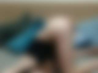 SunnyBrighton's Live Sex Cam Show