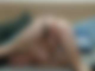 Live cam show with SunnyBrighton - Brown Hair on Strip Flash - Live Sex Shows