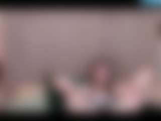 Live cam show with SunnyBrighton - Brown Hair on Cam Slut