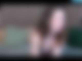 Live cam show with SunnyBrighton - Granny on Streamer API