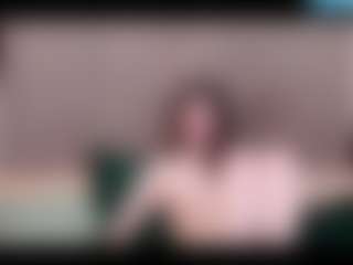 Live cam show with SunnyBrighton - Granny Brown Hair on SmokeAndPoke