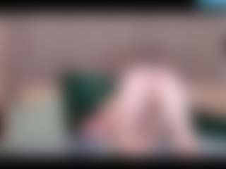 Live cam show with SunnyBrighton - Butt Plug on Milfs Live