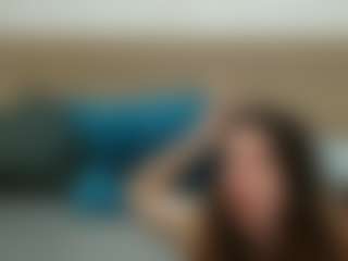 Live cam show with SunnyBrighton - Solo on Camming Site