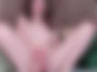 Live cam show with SunnyBrighton - Granny Squirt on https://playwithruby.com