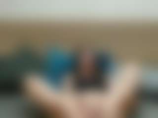 Live cam show with SunnyBrighton - Butt Plug on Camsoda