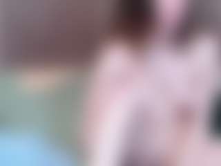 Live cam show with SunnyBrighton - Granny Brown Hair on Camming Site